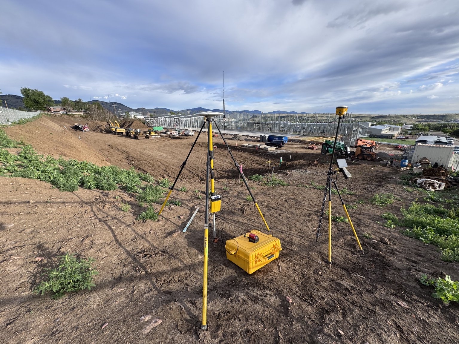 Trimble GPS base station on a wide active grading project